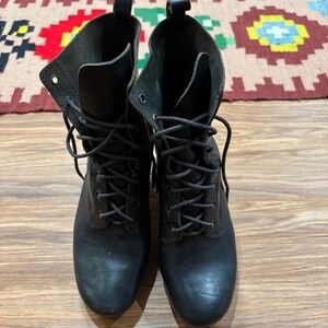hasbeen clog boot
